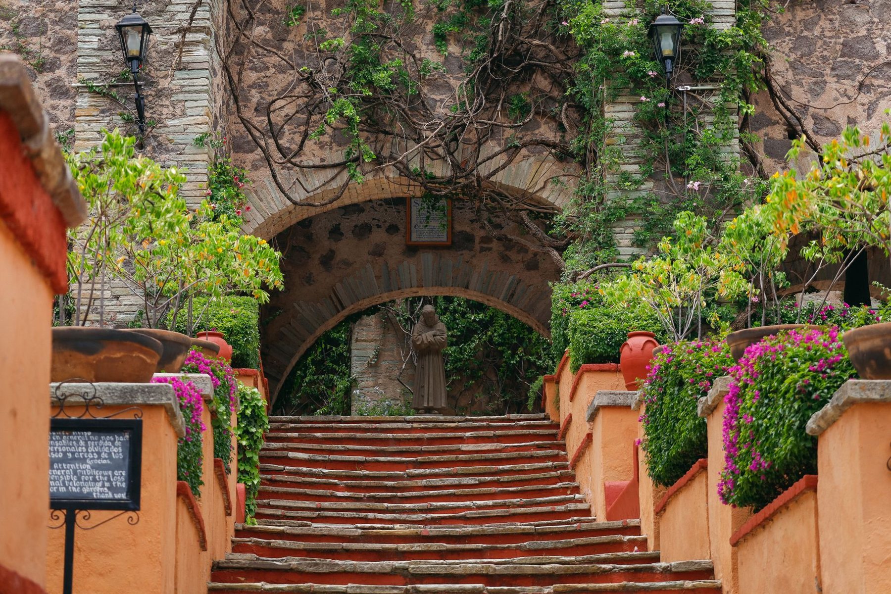 Walkways & Paths in Cave Creek AZ